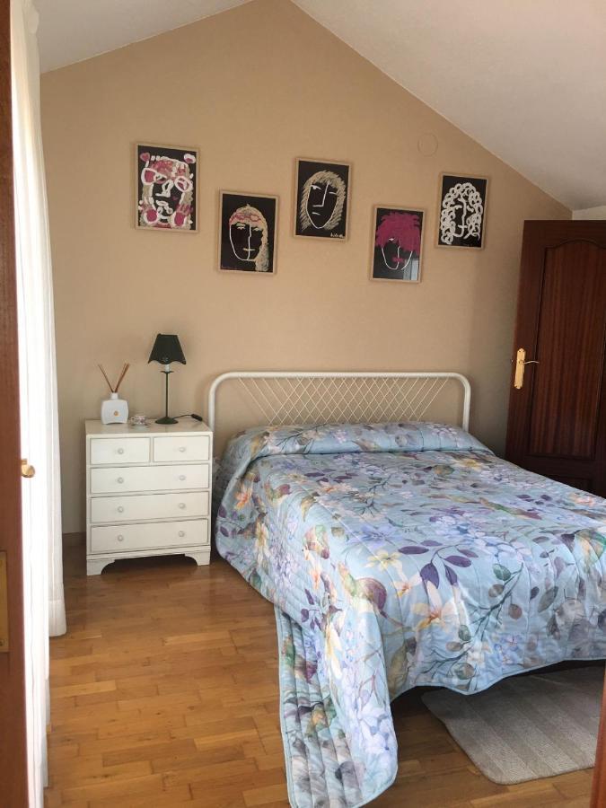 Appartamento Casa De Aurora Rubí Esterno foto