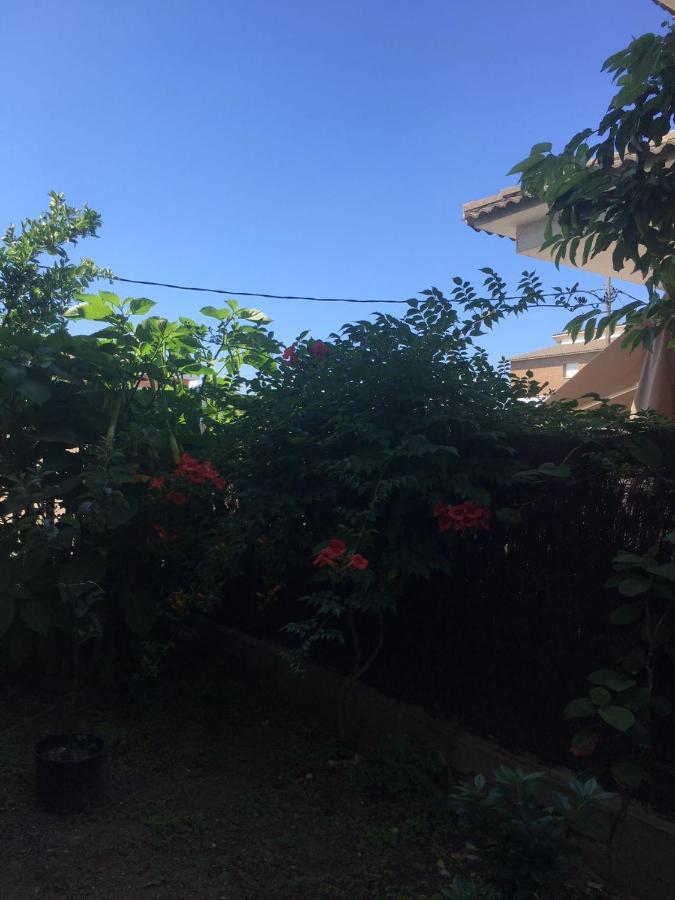 Appartamento Casa De Aurora Rubí Esterno foto