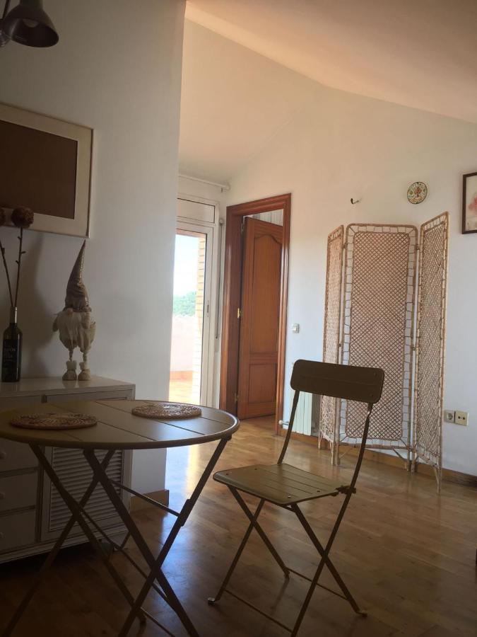 Appartamento Casa De Aurora Rubí Esterno foto