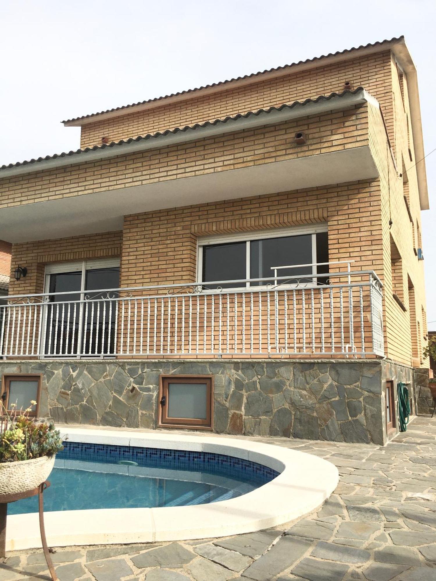 Appartamento Casa De Aurora Rubí Esterno foto