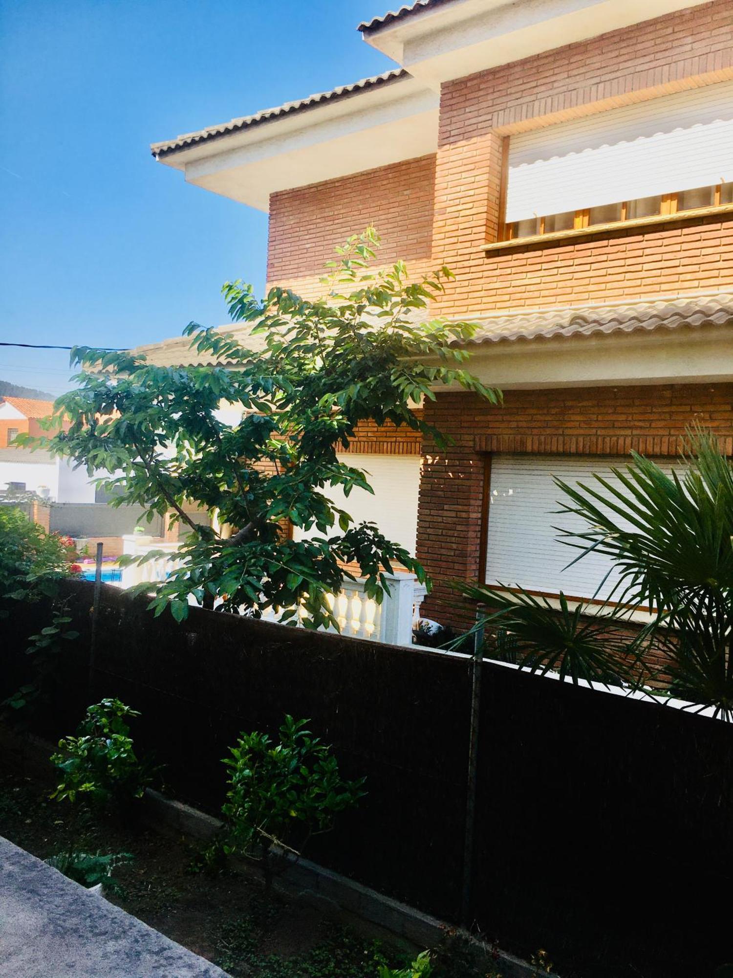 Appartamento Casa De Aurora Rubí Esterno foto